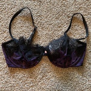 Victoria’s Secret Very Sexy balconette bra 34D